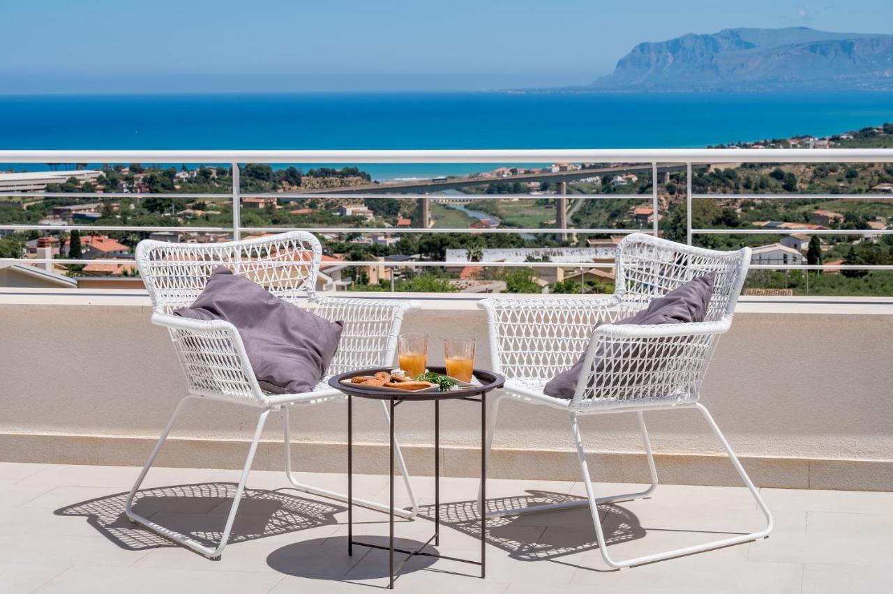 Villa Maria Con Piscina E Vista Mare カステッランマーレ・デル・ゴルフォ 部屋 写真