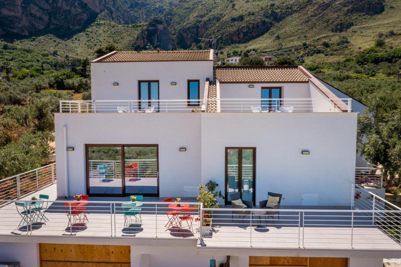 Villa Maria Con Piscina E Vista Mare カステッランマーレ・デル・ゴルフォ エクステリア 写真